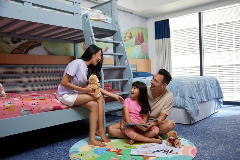 בית מלון כפרי Four Points By Sheraton Surabaya, Tunjungan Plaza