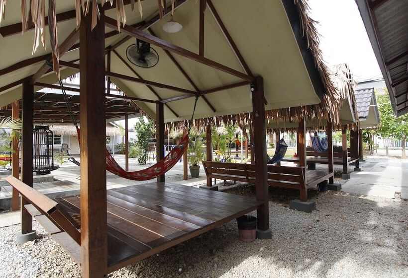 هتل Lavigo Resort