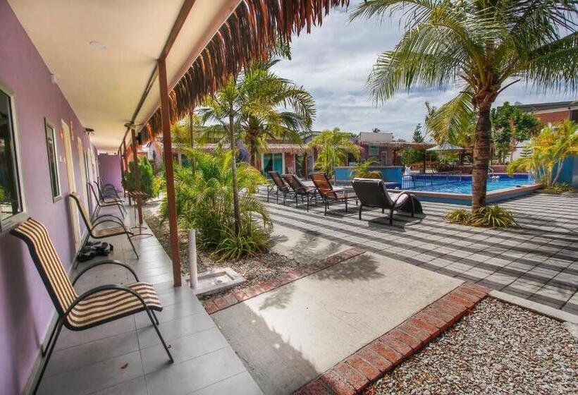 هتل Lavigo Resort