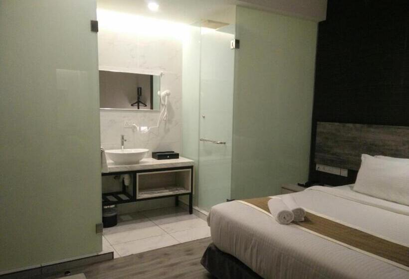 The Leverage Business Hotel Skudai