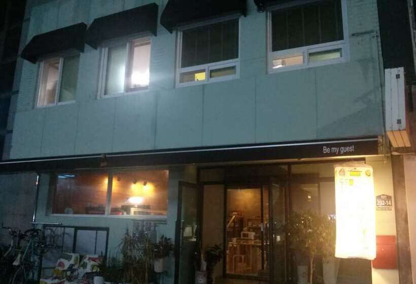 旅馆 Nearest Guesthouse