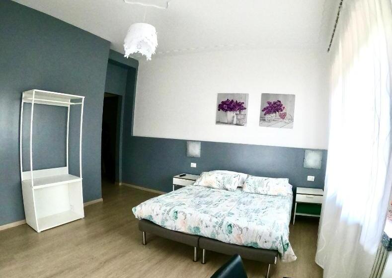 تختخواب و صبحانه Bella Vita Guesthouse  Parcheggio Privato Interno