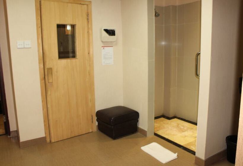 هتل Citra Inn International