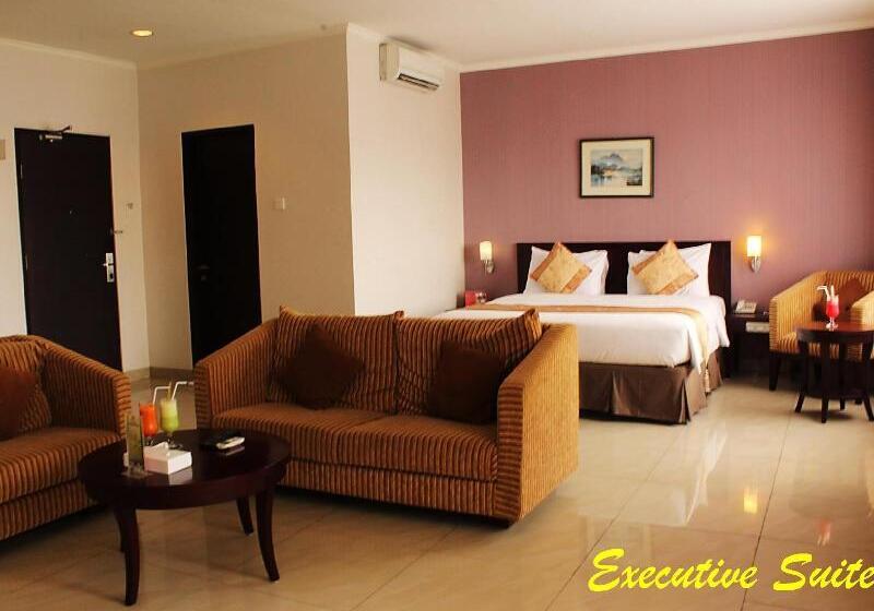 هتل Citra Inn International