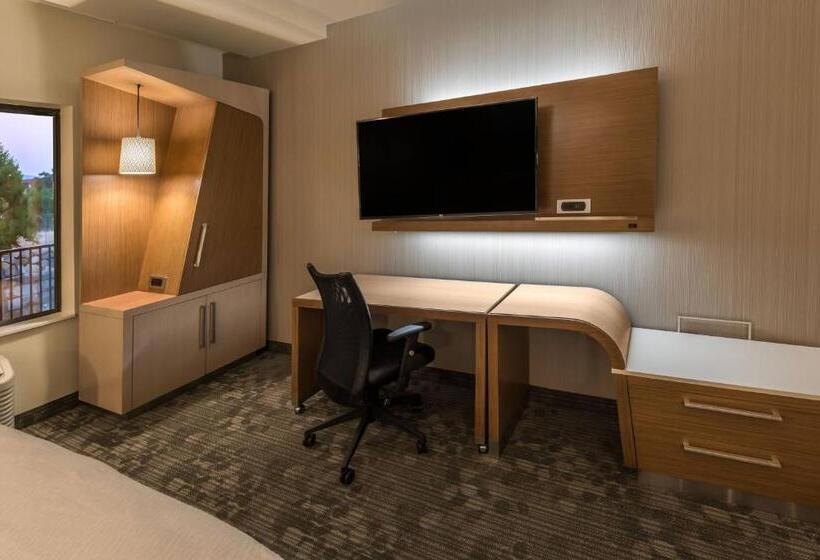 هتل Courtyard By Marriott Reno Downtown/riverfront