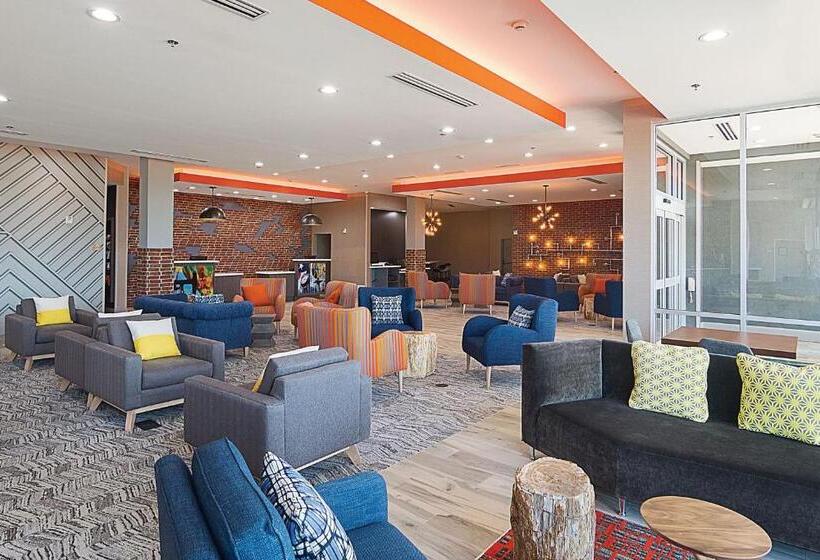 هتل Four Points By Sheraton Plano