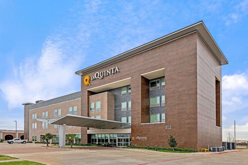 هتل Four Points By Sheraton Plano