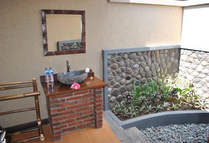 Пансион Kuda Laut Bungalows & Diving