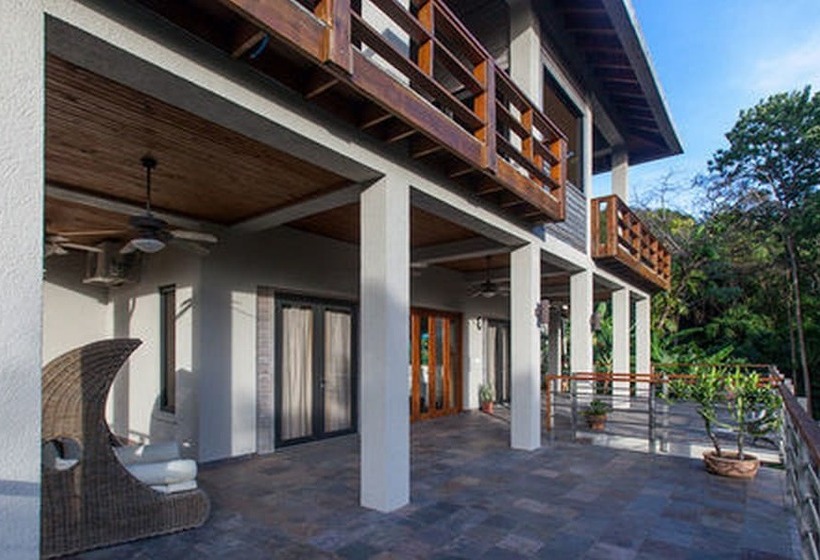 استراحتگاه Xbalanque