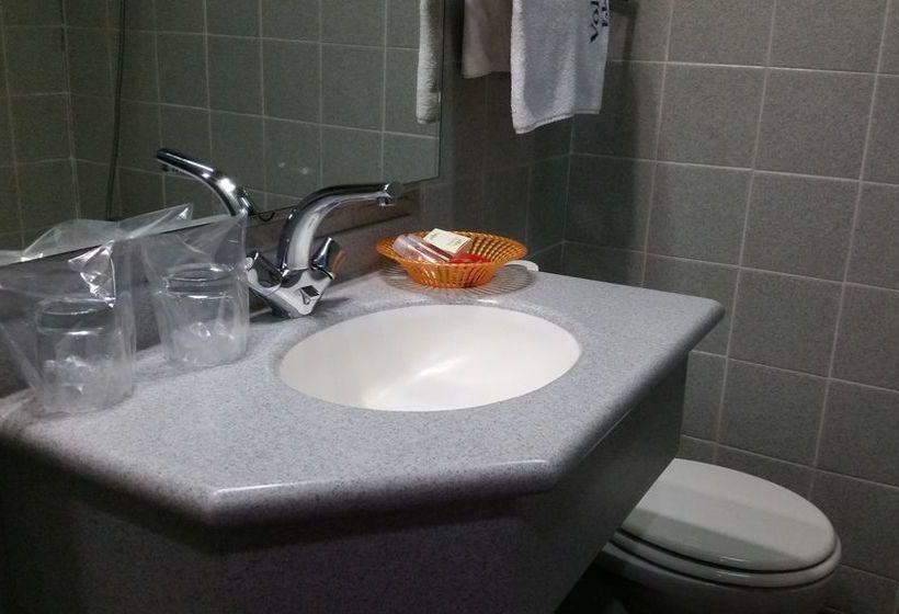 Volta Hotel Akosombo