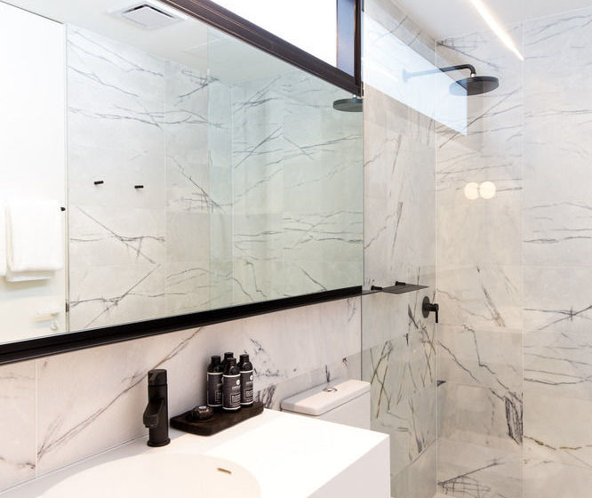 Apartment East Central