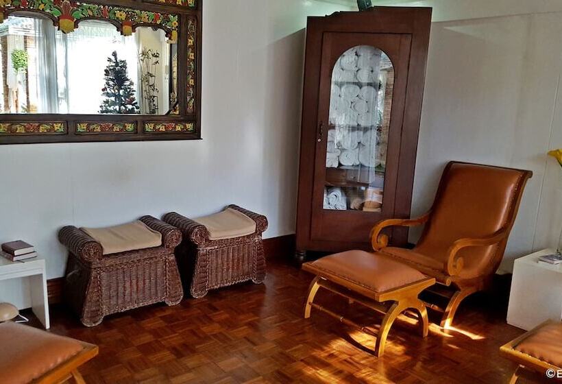 مبيت وإفطار La Casa Bianca