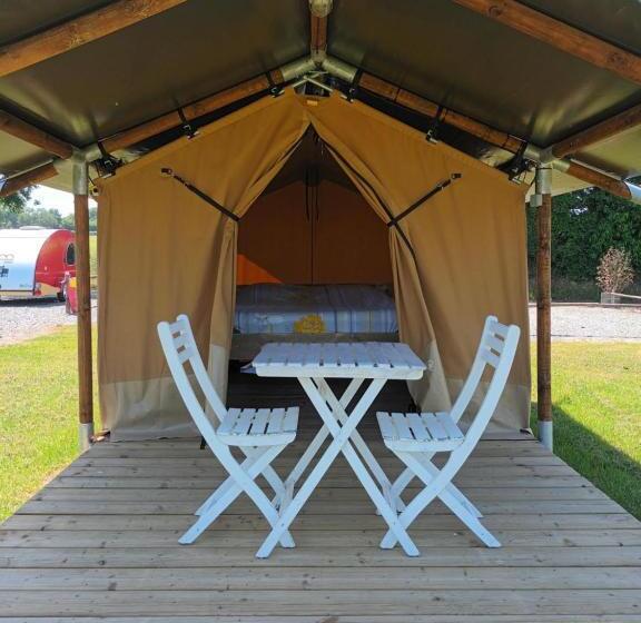 مبيت وإفطار La Libaudiere