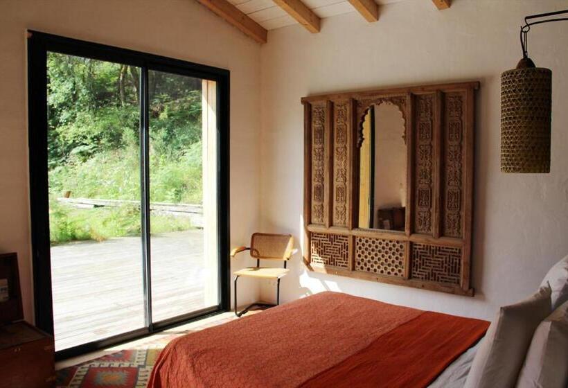 민박 Palika Lodge