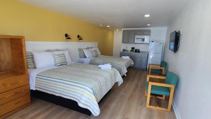Driftin Sands Motel