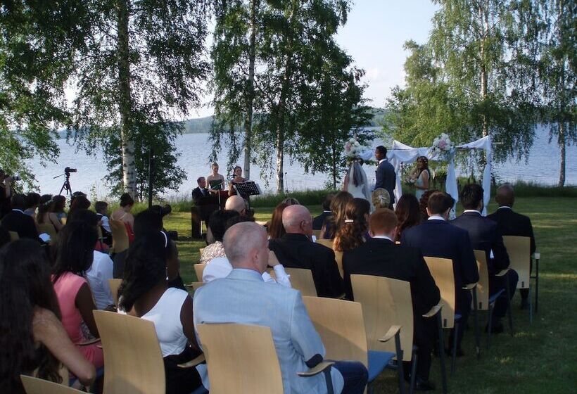 هتل åkerby Herrgård