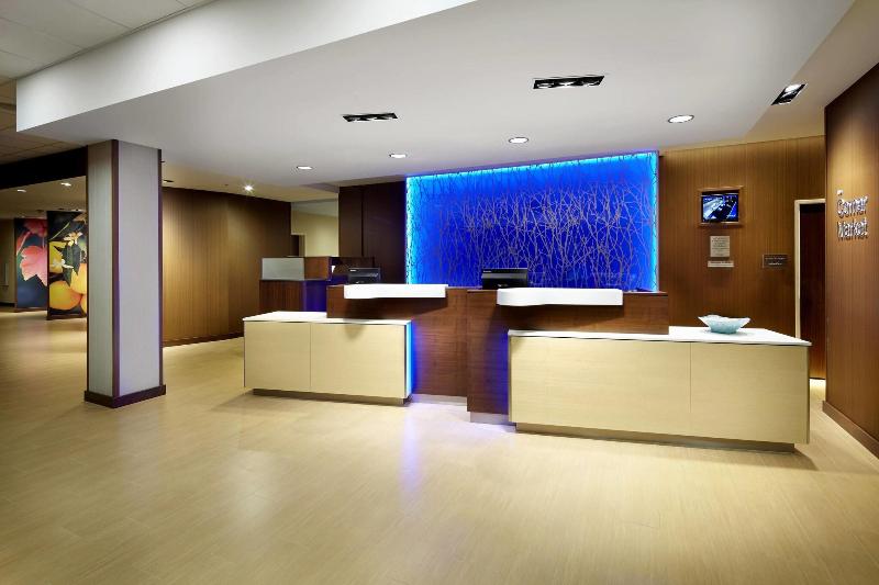 ホテル Fairfield By Marriott Inn & Suites Wheeling At The Highlands