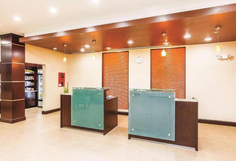 בית מלון כפרי La Quinta By Wyndham Cotulla