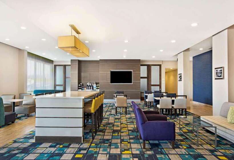هتل La Quinta By Wyndham Page At Lake Powell