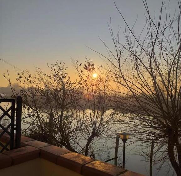 فندق Locanda Del Passo Pomposa