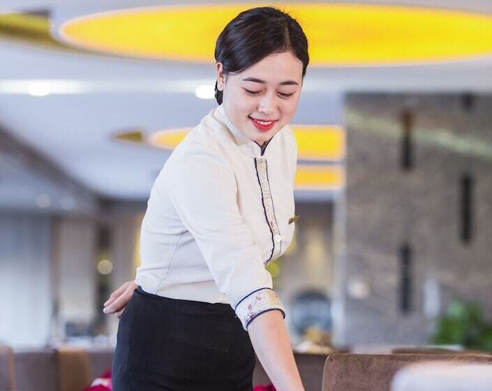 ホテル Muong Thanh Luxury Vientiane