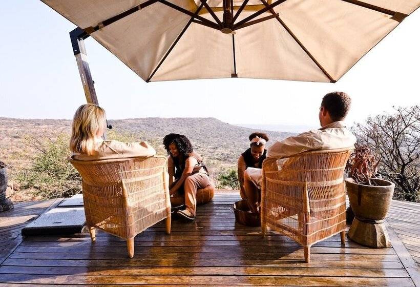 בית מלון כפרי Nambiti Hills Private Game Lodge