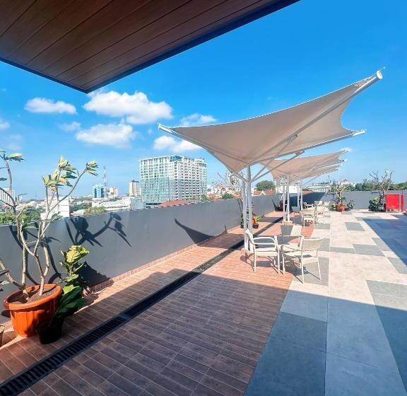 Отель Oakwood Merdeka Bandung