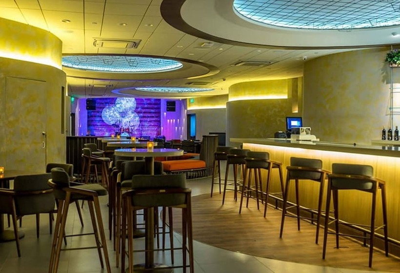 فندق The Bayleaf Cavite