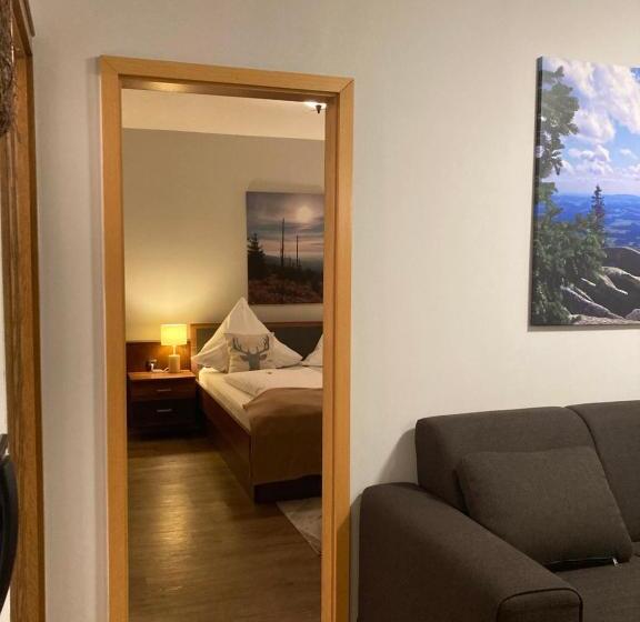 Отель Zur Neuen Post Landgasthof