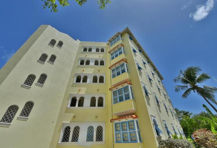 Maxwell Beach Villas