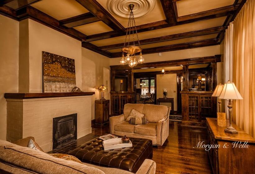 Morgan And Wells Bed And Breakfast