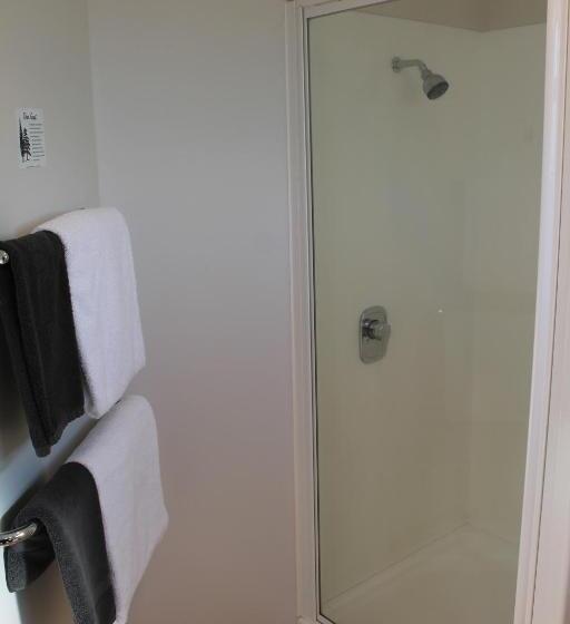 فندق على الطريق Aquarius Motor Inn