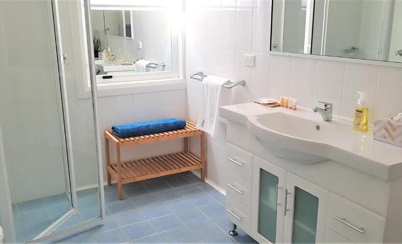 Пансион Coppers Hill Private Accommodation