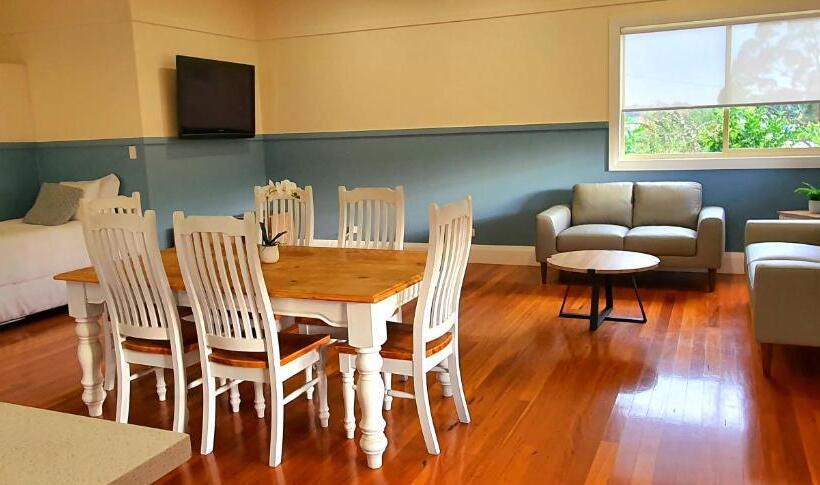 Пансион Coppers Hill Private Accommodation