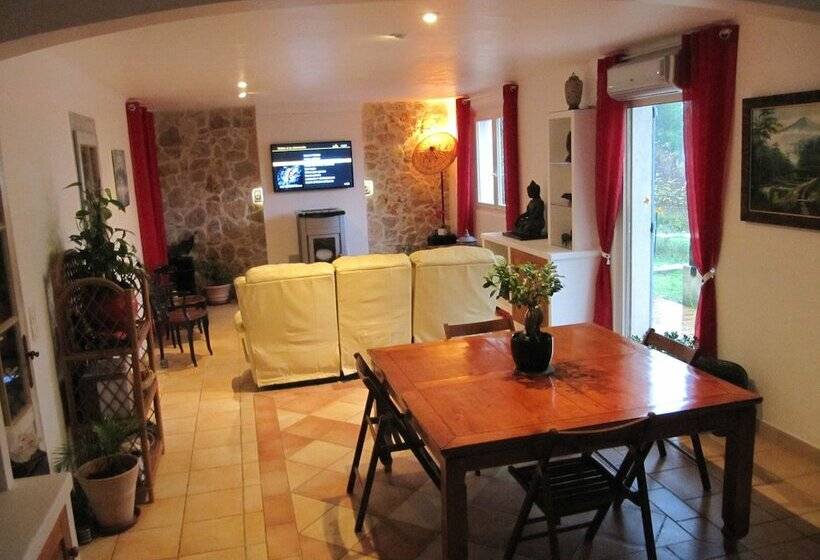 Bed and Breakfast Chambres D Hotes Au Pays De Fayence