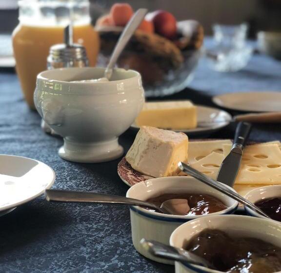 ベッドアンドブレックファースト La Villa