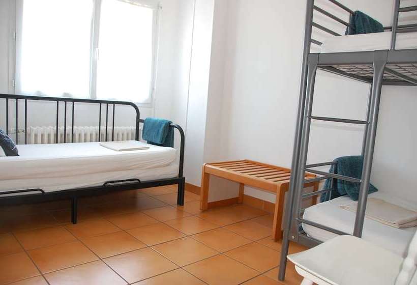 민박 Le Pont De La Loire