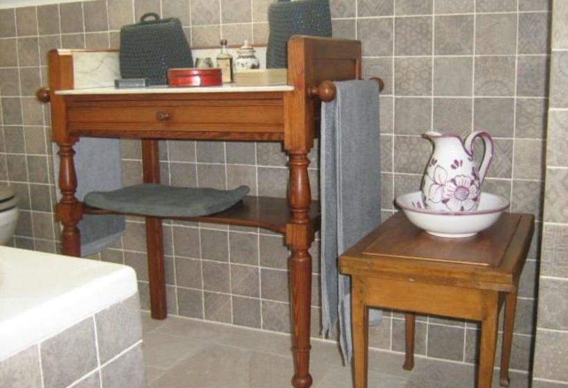 تختخواب و صبحانه Le Relais Du Douet