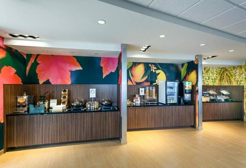 Отель Fairfield Inn & Suites By Marriott Tacoma Dupont