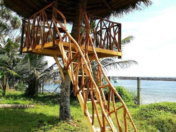 ペンション New Shangrela Beach Resort