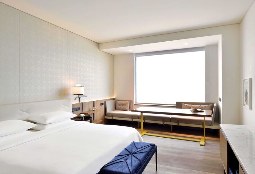 ホテル Andaz Delhi, By Hyatt