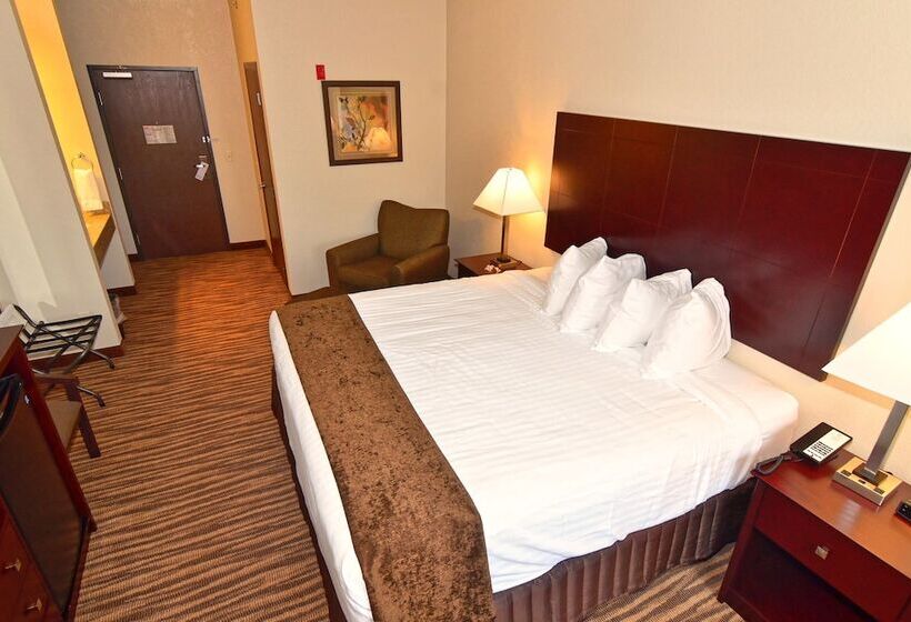 فندق Cobblestone Inn & Suites   Clarion