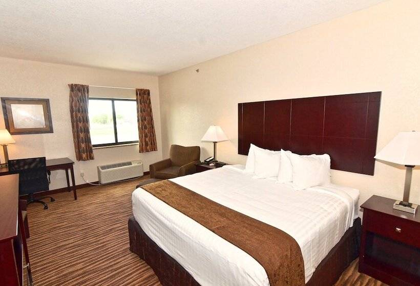 فندق Cobblestone Inn & Suites   Clarion