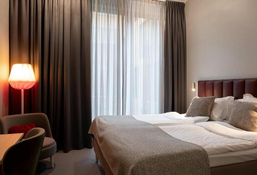 Elite Hotel Academia