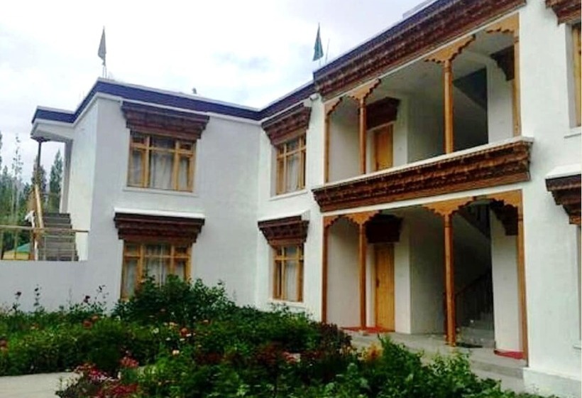 فندق Tih Hundar Resort   Nubra