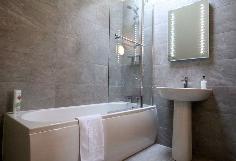 بنسيون Carraw Bed & Breakfast