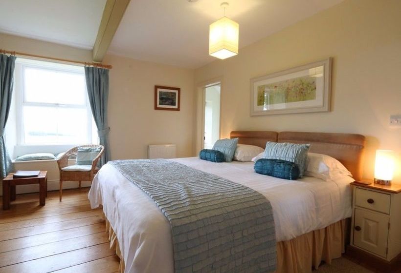 بنسيون Carraw Bed & Breakfast