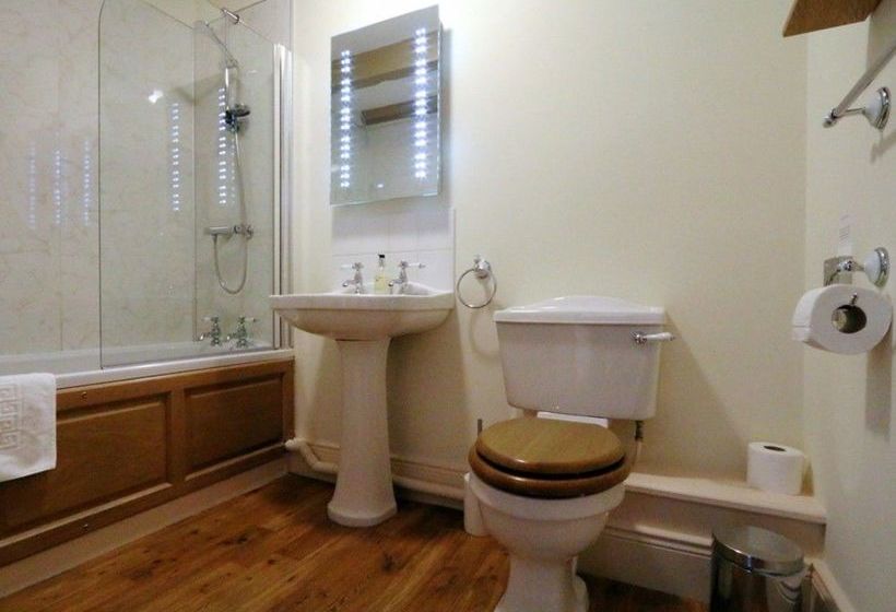 بنسيون Carraw Bed & Breakfast