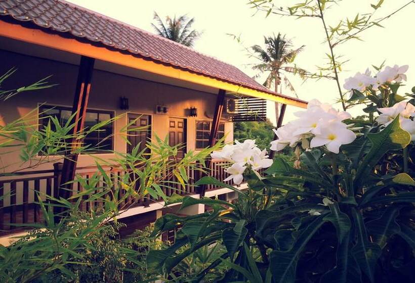بنسيون The Outside Inn