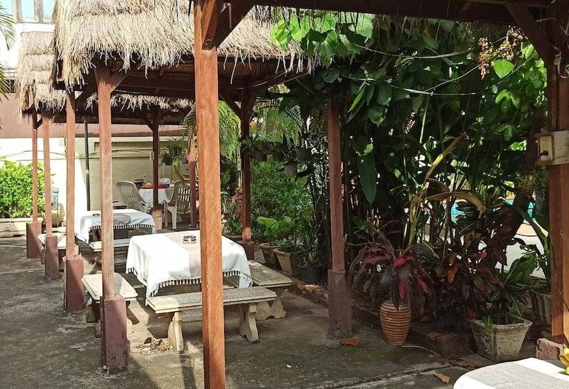 پانسیون Villa Sisavad Guesthouse